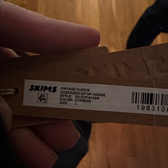 SKIMS vintage fleece oversized zip up hoodie CYPRESS, brand new with tags, Large - Picture 7 of 8